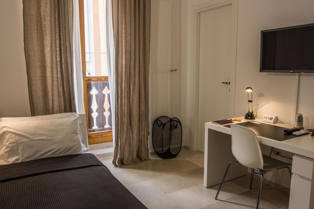 B&B Colonna - Mole Sua Stat Altamura Eksteriør bilde